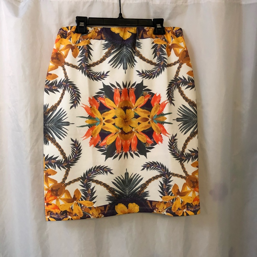 Max Fashion skirt Europe size 44 USA size 12